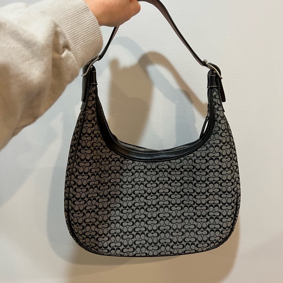 VINTAGE COACH Y2K - Picture 2 of 8